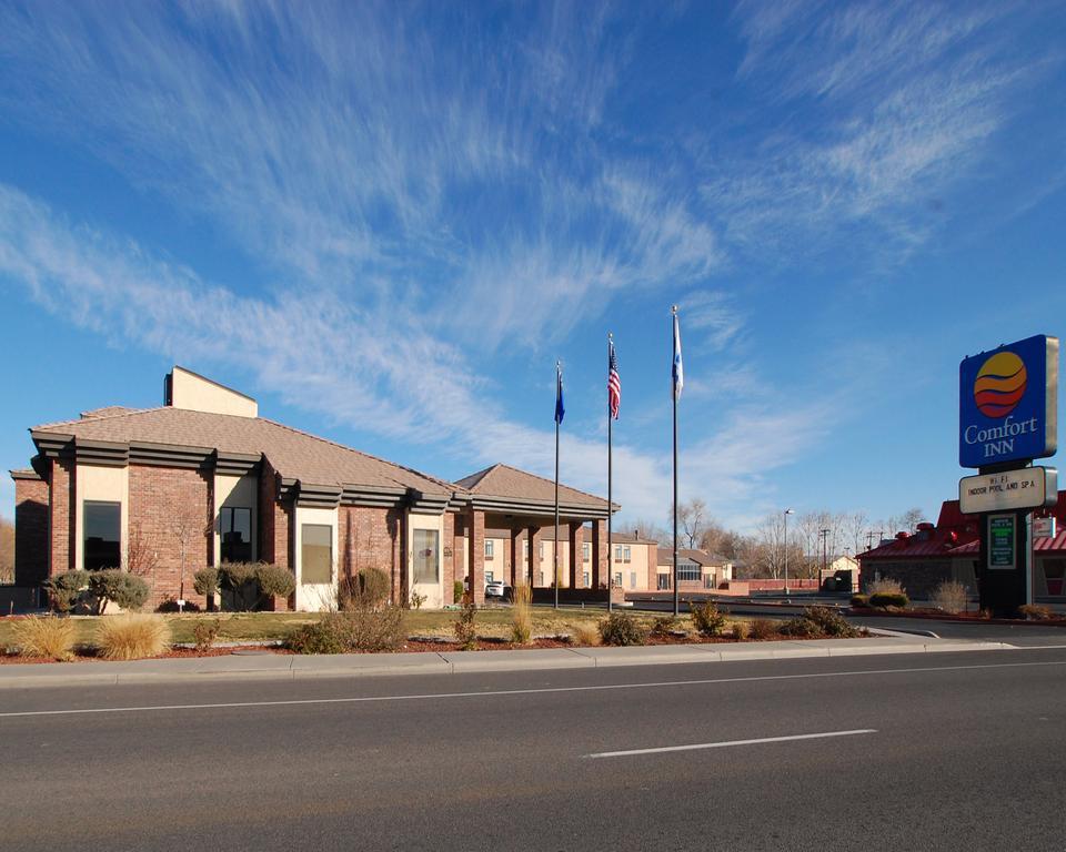 Comfort Inn & Suites Near Fallon Naval Air Station מראה חיצוני תמונה