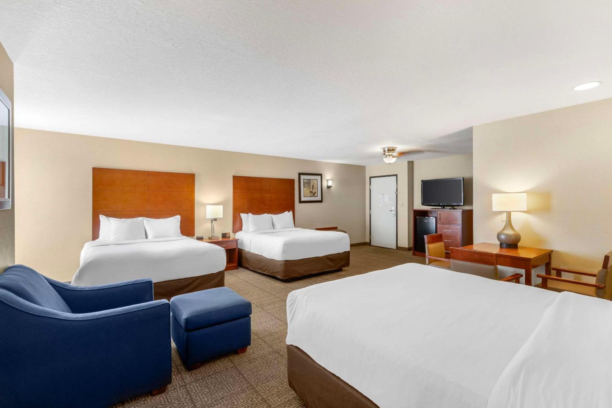 Comfort Inn & Suites Near Fallon Naval Air Station מראה חיצוני תמונה