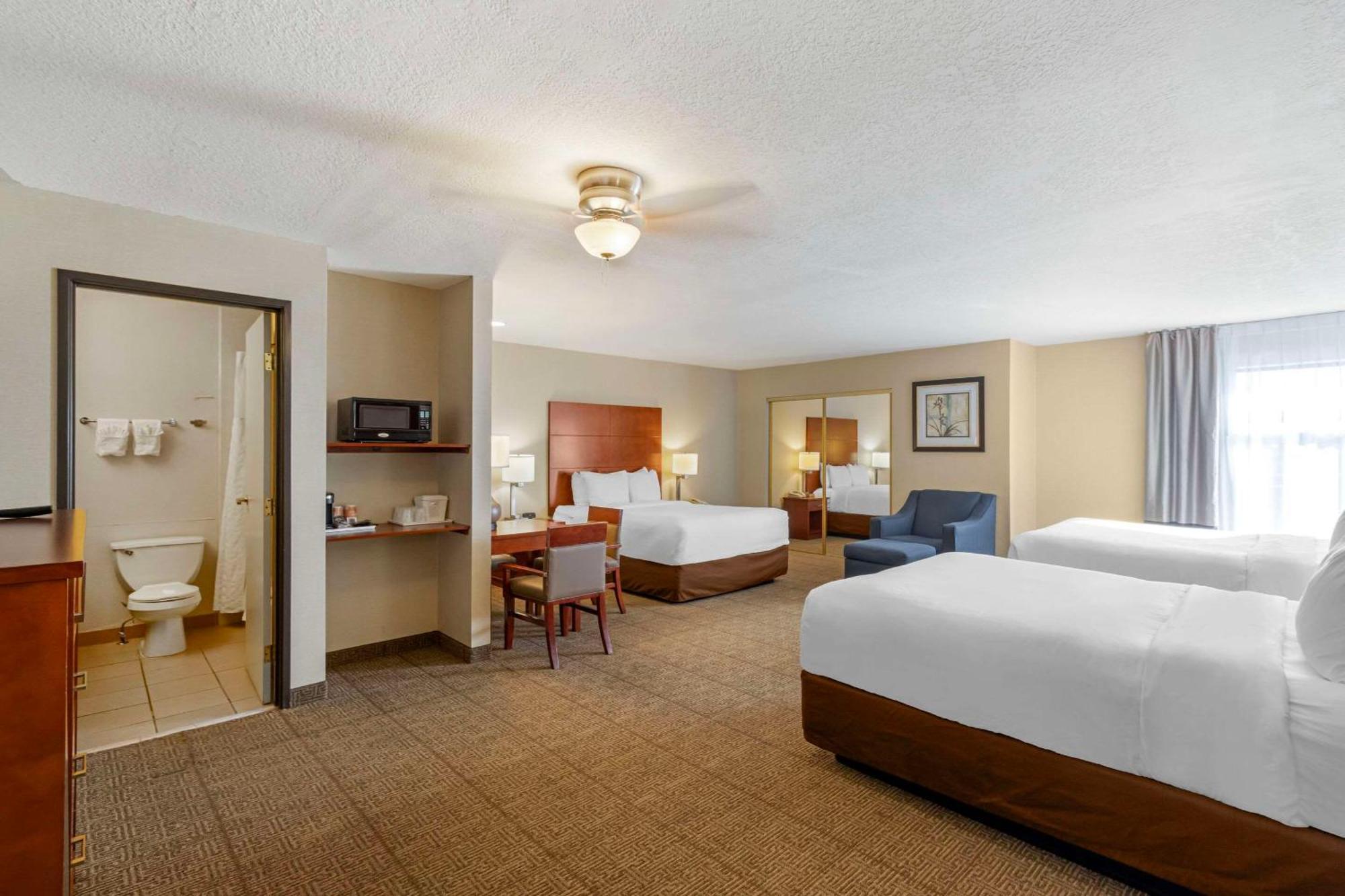 Comfort Inn & Suites Near Fallon Naval Air Station מראה חיצוני תמונה