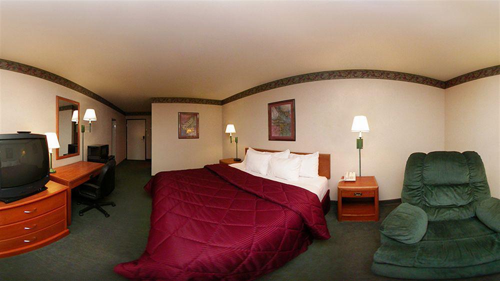 Comfort Inn & Suites Near Fallon Naval Air Station מראה חיצוני תמונה