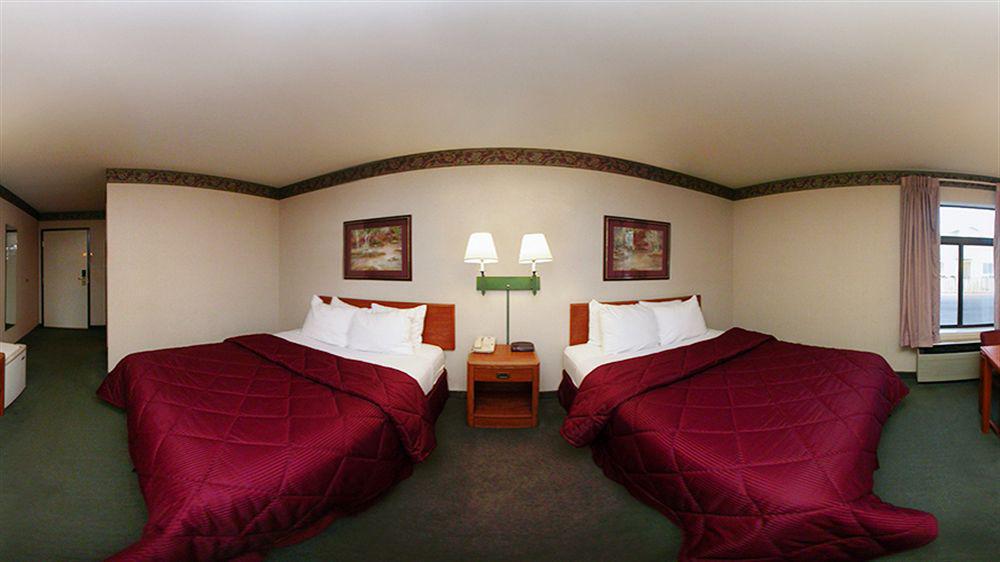 Comfort Inn & Suites Near Fallon Naval Air Station מראה חיצוני תמונה